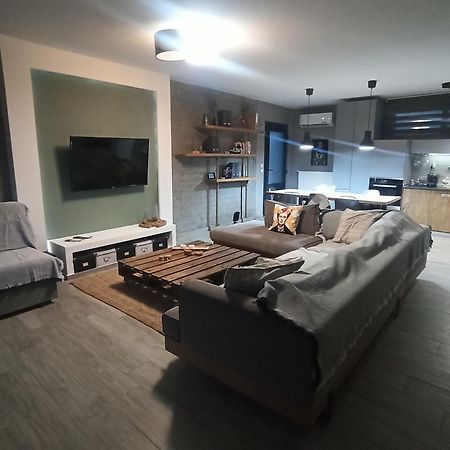Yannis' Apartment 德拉玛 外观 照片