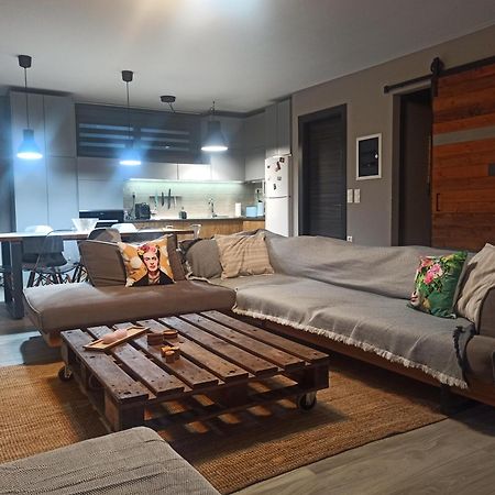 Yannis' Apartment 德拉玛 外观 照片