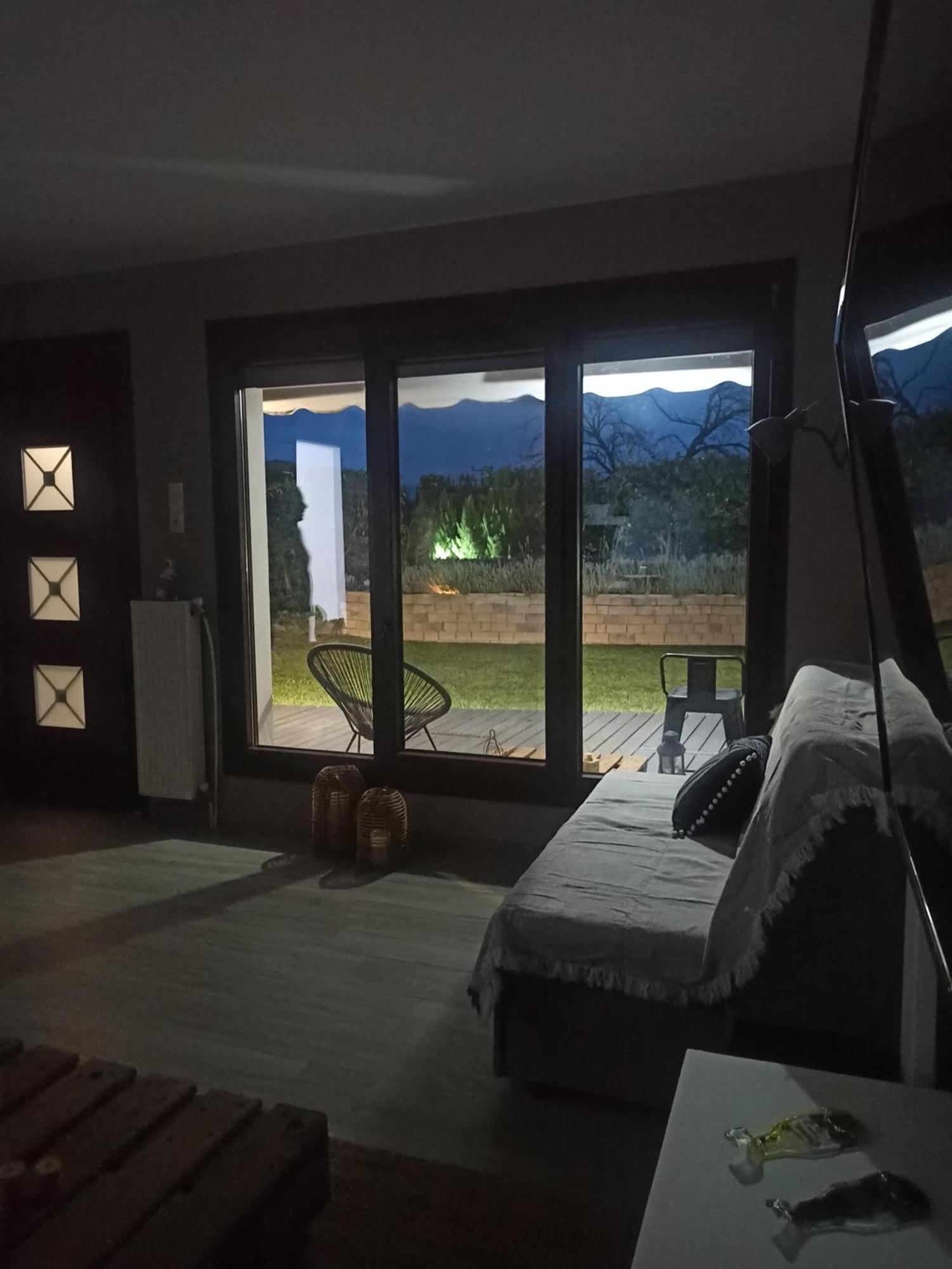 Yannis' Apartment 德拉玛 外观 照片